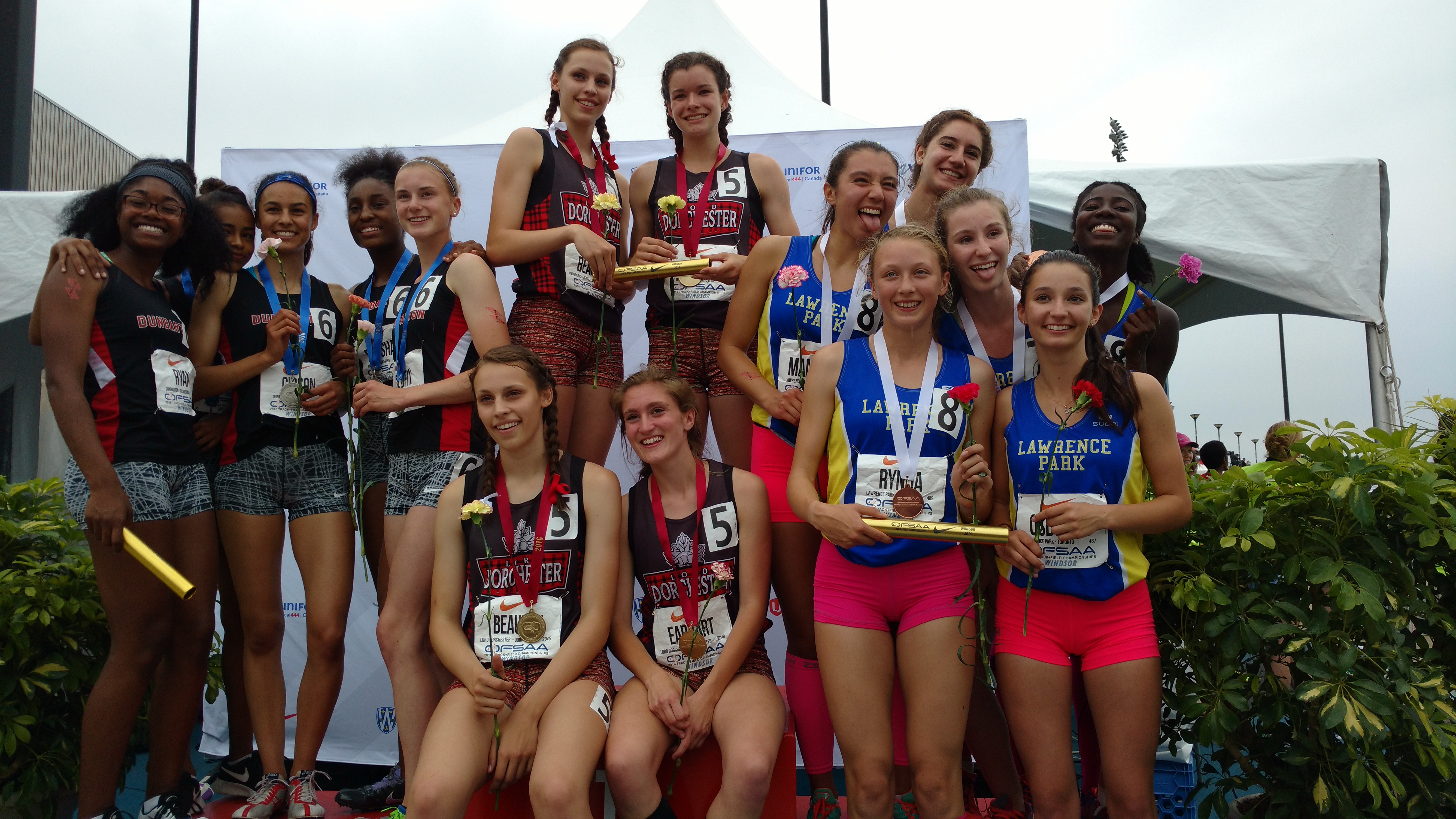 4x4team receives gold medals